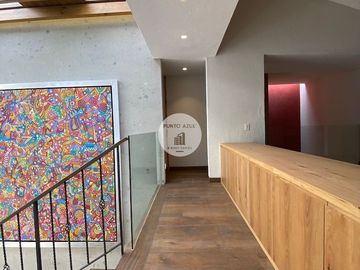RESIDENCIA EN FUENTES DEL PEDREGAL PARTE BAJA