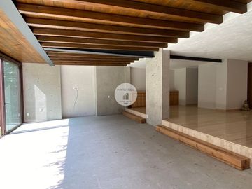 RESIDENCIA EN FUENTES DEL PEDREGAL PARTE BAJA
