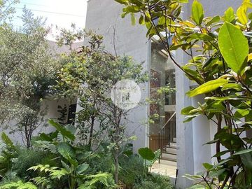 RESIDENCIA EN FUENTES DEL PEDREGAL PARTE BAJA
