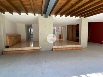 RESIDENCIA EN FUENTES DEL PEDREGAL PARTE BAJA