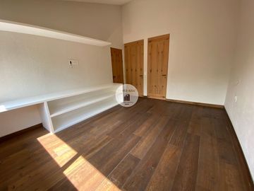 RESIDENCIA EN FUENTES DEL PEDREGAL PARTE BAJA