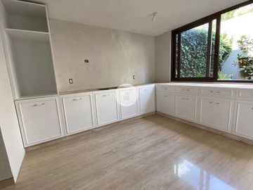 RESIDENCIA EN FUENTES DEL PEDREGAL PARTE BAJA