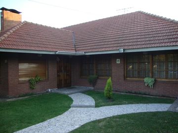 Casa - Burzaco