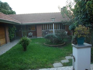 Casa - Burzaco