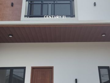 Rumah Brand New Minimalis Dekat Stasiun Dm 18881