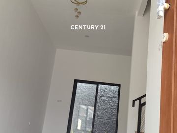 Rumah Brand New Minimalis Dekat Stasiun Dm 18881