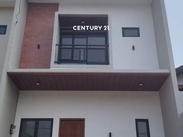 Rumah Brand New Minimalis Dekat Stasiun Dm 18881