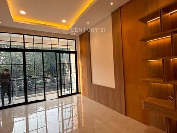 Ruko Brand New 4 Lantai Luas Area Sunter Danau Jakarta Utara