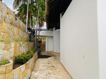 Se vende magnifica casa campestre en Melgar