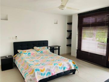 Se vende magnifica casa campestre en Melgar
