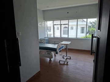Gedung Ex RS Kartika Di Pulomas Kayu Putih NS0267