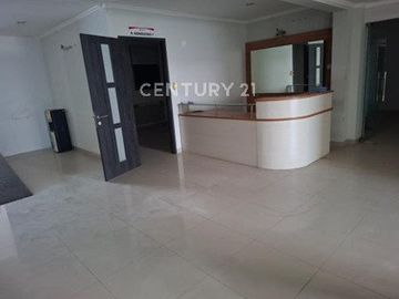 Gedung Ex RS Kartika Di Pulomas Kayu Putih NS0267