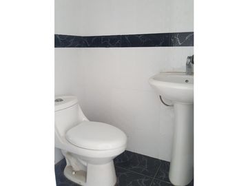 REMATE DE DEPARTAMENTO DE ESTRENO EN AV. LAS AMERICAS DE CHICLAYO