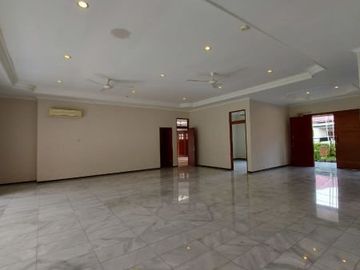 Rumah Bagus Terawat Siap Huni Di Gandaria Jakarta Selatan