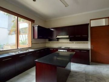 Rumah Bagus Terawat Siap Huni Di Gandaria Jakarta Selatan