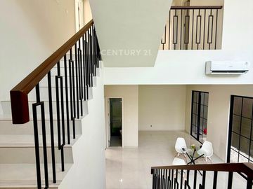 Dijual Rumah American Classic Cluster Montana Bintaro Jaya