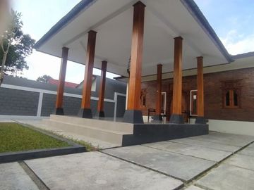 Joglo Murah & Luas BONUS Kolam Renang dekat Exit Tol Prambanan