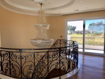 IMPONENTE CHALET DE GRAN CATEGORIA EN VENTA