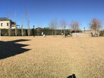 IMPONENTE CHALET DE GRAN CATEGORIA EN VENTA