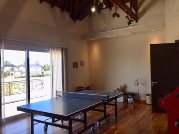 IMPONENTE CHALET DE GRAN CATEGORIA EN VENTA