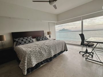 DEPARTAMENTO en PLAYA AZUL ORILLA DEL MAR