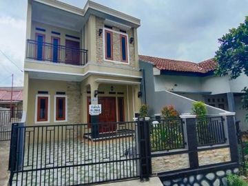 rumah strategis dekat stasiun depok baru