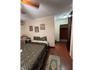 SE VENDE CASA EN LA ALAMEDA
