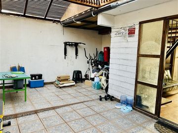 Se Vende Casa en Conjunto Reina Mar de 4 dorm. en Iquique