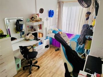Se Vende Casa en Conjunto Reina Mar de 4 dorm. en Iquique