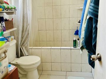 Se Vende Casa en Conjunto Reina Mar de 4 dorm. en Iquique