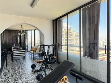 VENTA DEPARTAMENTO EL GOLF, VERBO DIVINO,4 ESTACIONAMIENTOS