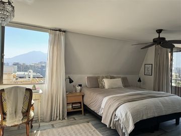 VENTA DEPARTAMENTO EL GOLF, VERBO DIVINO,4 ESTACIONAMIENTOS