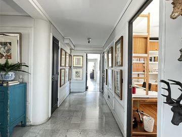VENTA DEPARTAMENTO EL GOLF, VERBO DIVINO,4 ESTACIONAMIENTOS