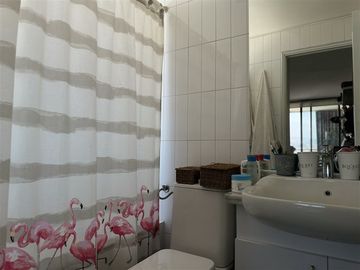 VENTA DEPARTAMENTO EL GOLF, VERBO DIVINO,4 ESTACIONAMIENTOS