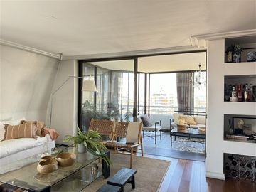 VENTA DEPARTAMENTO EL GOLF, VERBO DIVINO,4 ESTACIONAMIENTOS