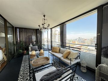 VENTA DEPARTAMENTO EL GOLF, VERBO DIVINO,4 ESTACIONAMIENTOS