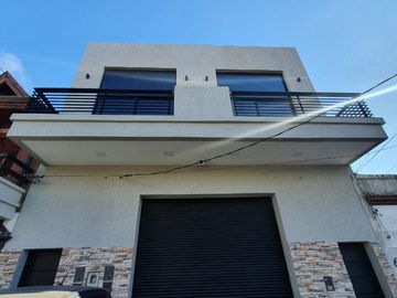 Departamento en venta en Lanus Este