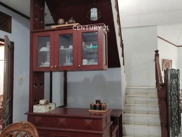 Dijual Rumah Strategis Harga Menarik Di Rempoa Dekat MRT