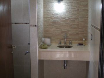 CASA Y LOCAL - Bº EL CORTIJO- LOS POLVORINES
