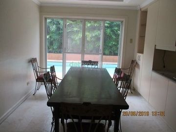 House for rent in Cebu City, Ma. Luisa 5-br spacious with swimming pool