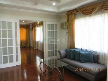 House for rent in Cebu City, Ma. Luisa 5-br spacious with swimming pool