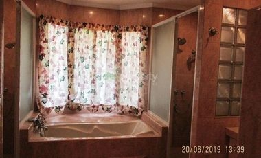 House for rent in Cebu City, Ma. Luisa 5-br spacious with swimming pool