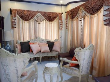 2 Storey House with 3 Bedrooms for RENT in Angeles City
