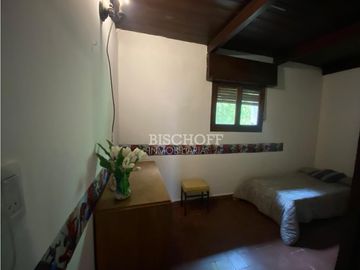 AMPLIO TERRENO MULTIFAMILIAR CON CASA A RECICLAR, ZONA CENTRO