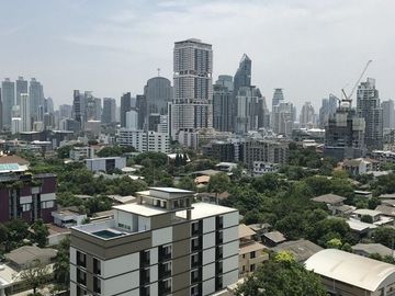 1 Bedroom Condo for sale at Rhythm Sukhumvit 36-38