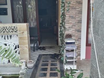 DIJUAL RUMAH 1.5 LT HOOK DAN ASRI DI TAMAN SARI PURI BALI SAWANGAN