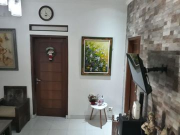 DIJUAL RUMAH 1.5 LT HOOK DAN ASRI DI TAMAN SARI PURI BALI SAWANGAN