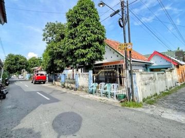 Rumah Dekat Malioboro Luas 600 Jalan Bagus