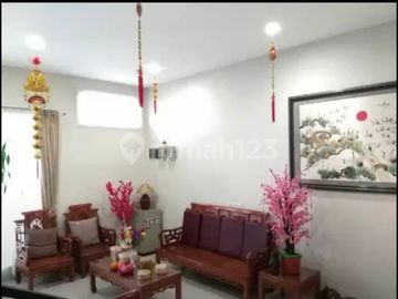 Rumah Cantik Ukuran 5x25m² Siap Huni Taman Surya 5