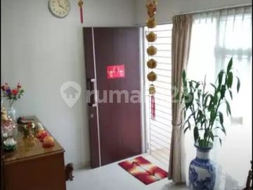 Rumah Cantik Ukuran 5x25m² Siap Huni Taman Surya 5
